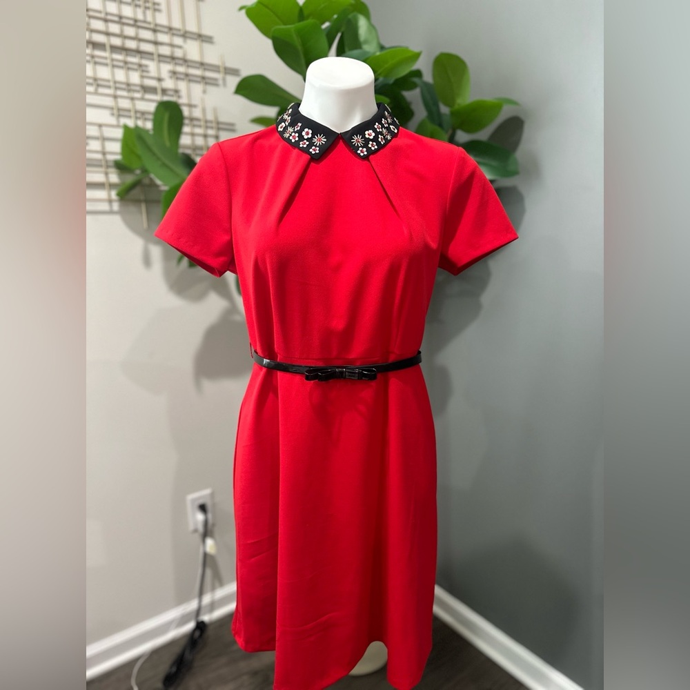 Elle Collar Floral Sequin Red dress size 10